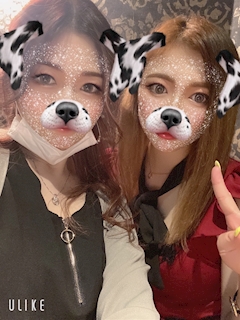 Emi「🦋🦋🦋」