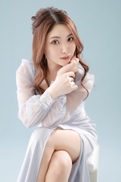 プロフィール写真14・みか｜Red Shoes・レッドシューズ - すすきのニュークラブ（キャバクラ）
