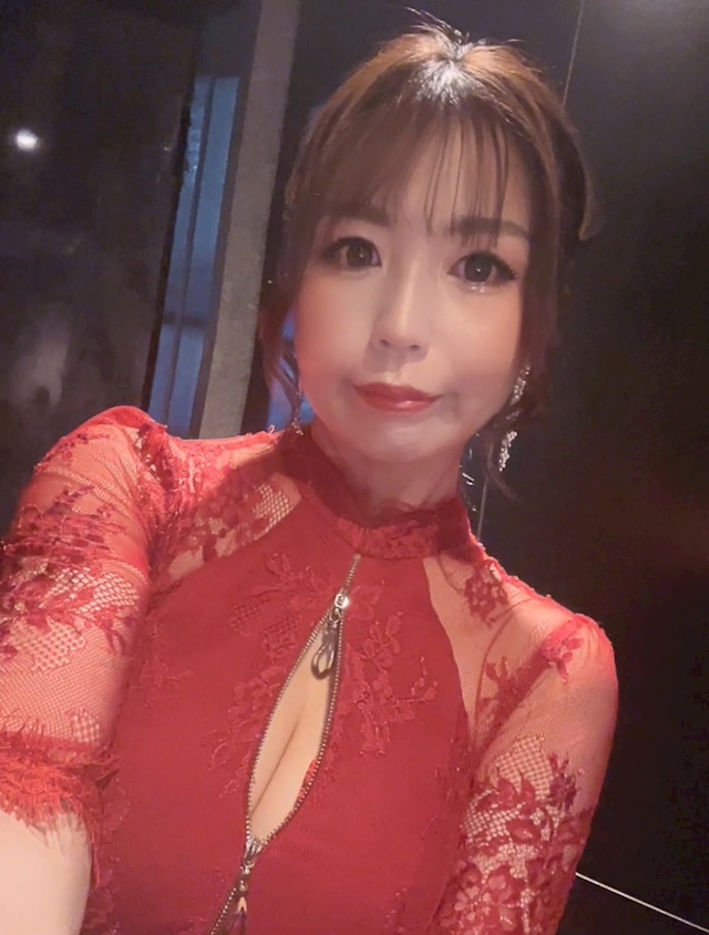 プロフィール写真5・🎲🃏🀄️🎰🚤あざと　みなみ🚤🎰 🀄️🃏🎲｜錦 キャバクラ・Mrs.CAFE 離宮