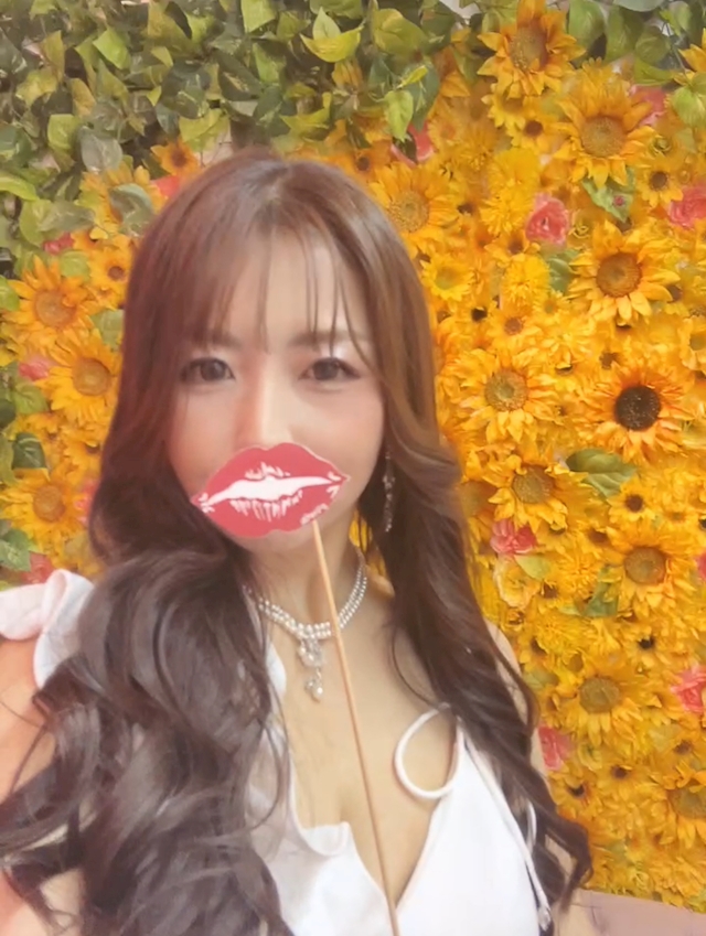 プロフィール写真2・🎲🃏🀄️🎰🚤あざと　みなみ🚤🎰 🀄️🃏🎲｜錦 キャバクラ・Mrs.CAFE 離宮