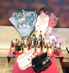 プロフィール写真5・清原 真澄｜DESPERATE・デスパレート - 名古屋 金山の熟女パブ/熟女キャバクラ