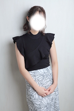 プロフィール写真2・しおり｜Rhapsody・ラプソディ - 国分町のラウンジ