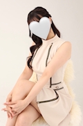 湊　なゆ