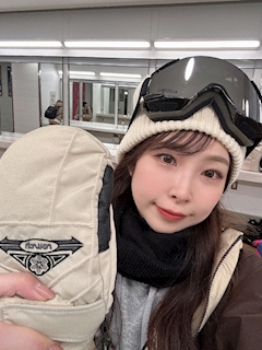 🌷麗日 ひな🌷「🏂🏂🏂」