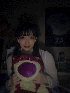 ❄️カエデ❄️「暗い中でも生きる」