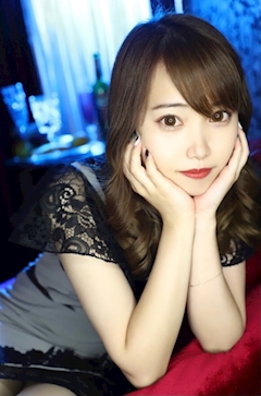 プロフィール写真3・まなは︎｜金山 キャバクラ・ニューバビロン