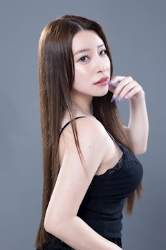プロフィール写真3・七條 なみ|ドレスライン立川
