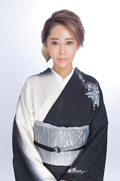 プロフィール写真1・水越 みか　ママ｜