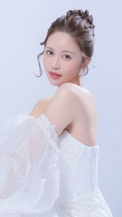 プロフィール写真4・白咲 ゆり|NOBLE・ノーブル - すすきののニュークラブ(キャバクラ)
