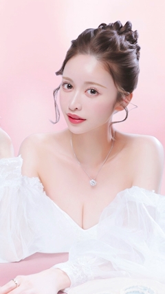 プロフィール写真1・白咲 ゆり|NOBLE・ノーブル - すすきののニュークラブ(キャバクラ)