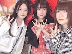 つむぎ「出勤してます！」
