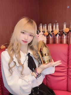 プロフィール写真18・夢乃 ちよ|シーシャ・ガールズバー 9NINE(ナイン) - 中洲のガールズバー
