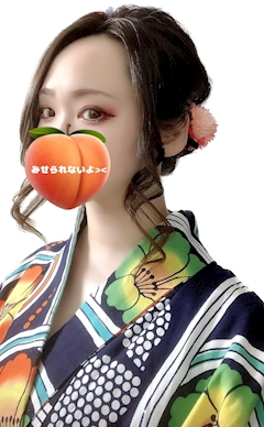 プロフィール写真11・🍑雪白 もも🍑｜Mrs.CAFE～離宮～・ミセスカフェ リキュウ - 名古屋 錦の熟女パブ/熟女キャバクラ