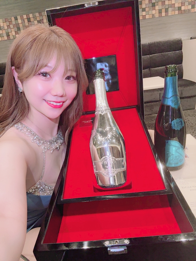 プロフィール写真1・🦋　こなつ　なこ　🦋｜