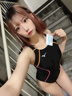 プロフィール写真3・いちか｜競泳水着カフェHEAVEN・ヘブン - 新橋のコンカフェ