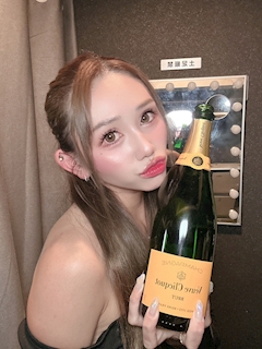 プロフィール写真3・みやび｜Chorus Line Legend・コーラスラインレジェンド - 御殿場のキャバクラ