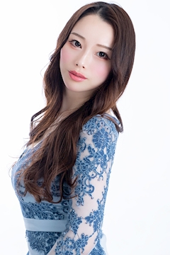 プロフィール写真1・上原 美里｜Royal Lounge La mer・ロイヤルラウンジ ラメール - すすきのクラブ/ラウンジ