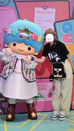 さな「推し活Day✨🥰」