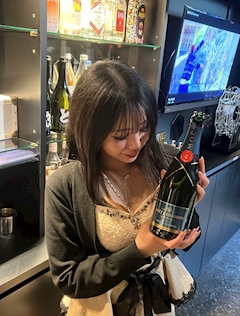 プロフィール写真3・ゆき🦋｜ガールズバー J・ジェイ - 北九州市・黒崎のガールズバー