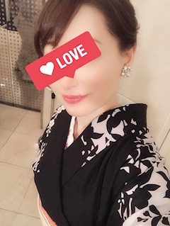 プロフィール写真9・れいこ｜ミナミ キャバクラ・シュシュール ハレ