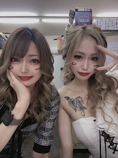 一華みれい「店休日🍒」