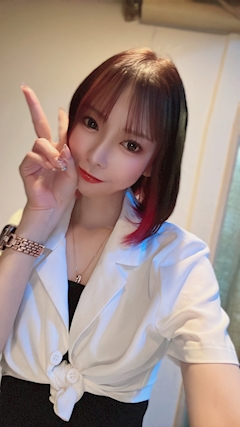 プロフィール写真9・🩵🩷️🍀🌸ありさママ🌸🍀🩷️🩵｜Dahlia・ダリア - 関内・福富町のパブ/スナック