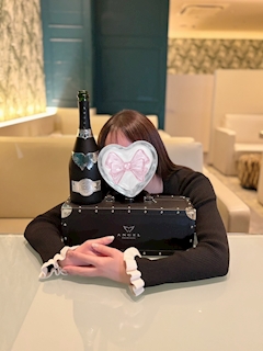 プロフィール写真2・👑花奈 えり🦭【浜松クラブハナン】｜クラブハナン浜松店・クラブハナンハママツテン - 浜松のキャバクラ