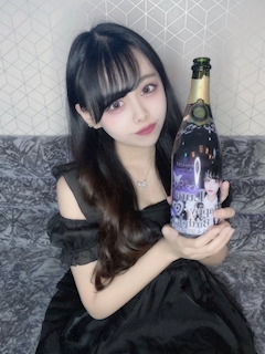 プロフィール写真6・るな｜KIRSCH・キルシュ - 関内のコンカフェ