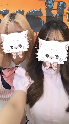 天使さな「🖤ྀི🎃」