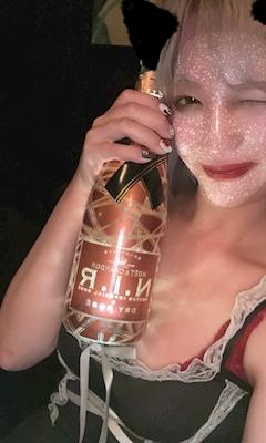 🍶☁️ましろ☁️🫧《歌舞伎町LEON》「ありがとっ🍾🥂」