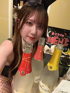 りの「😙💛」
