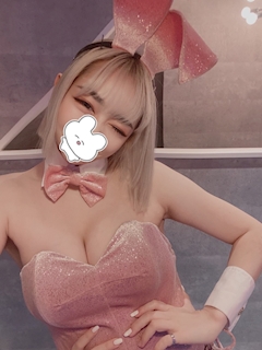 🎀*･ニーナ*･🎀「～😽😽😽～」