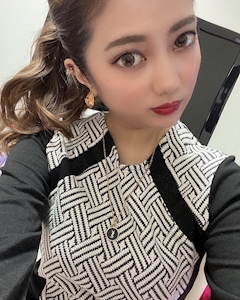 プロフィール写真13・モナ｜横浜E-STYLE・ヨコハマイースタイル - 横浜駅前のキャバクラ