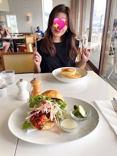 プロフィール写真2・しおり|Club Karen・クラブ カレン - 池袋西口(北)のクラブ/ラウンジ