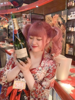 プロフィール写真2・める｜さくらん・サクラン - 荻窪のガールズバー