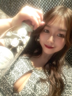 プロフィール写真10・ゆうき｜楽GAKU 金山本店・ガク - 名古屋 金山の熟女パブ/熟女キャバクラ