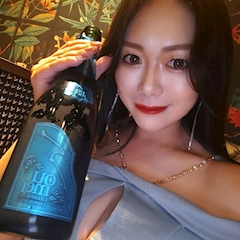 プロフィール写真2・ゆうき｜楽GAKU 金山本店・ガク - 名古屋 金山の熟女パブ/熟女キャバクラ