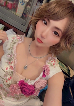 プロフィール写真3・💐華咲　かおり💐｜楽GAKU 金山本店・ガク - 名古屋 金山の熟女パブ/熟女キャバクラ