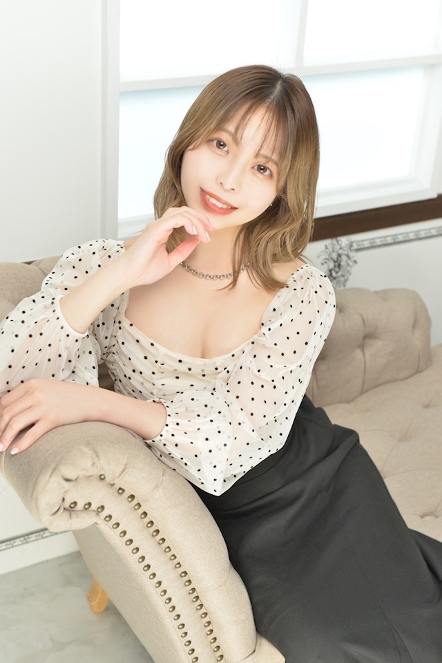 プロフィール写真1・みどり【池袋ふくろう】｜池袋 ガールズバー・ふくろう