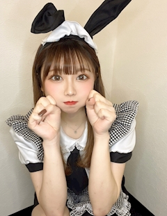 プロフィール写真19・りか｜Cafe and Bar Trace・トレイス - 渋谷のガールズバー