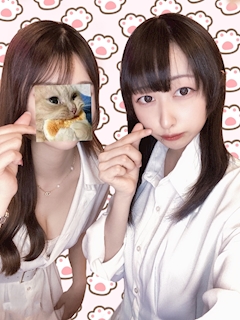 みどり「🩷4/25のお礼🩷制服変わるんかな…見納めしよか笑」
