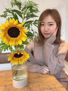プロフィール写真3・めい📛｜調布 オブロングラウンジ