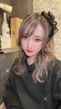 プロフィール写真2・あゆみ｜GIRL'S BAR PLACE・プレイス - 岐阜 柳ヶ瀬のガールズバー