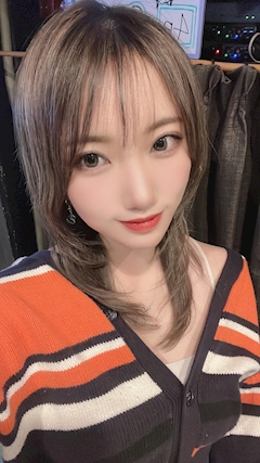 プロフィール写真5・あゆみ｜GIRL'S BAR PLACE・プレイス - 岐阜 柳ヶ瀬のガールズバー