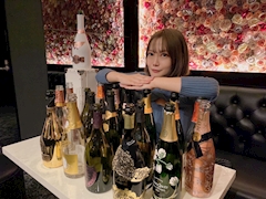 プロフィール写真11・🧚‍♀️🌹はな🌹🧚🏻‍♀️｜GIRLS BAR PIXXXY・ピクシー - 八王子のガールズバー