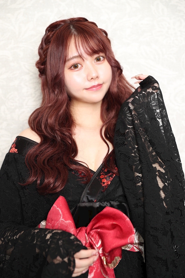 みみ Neo花魁飲処 小町 コマチ 池袋西口のコンカフェ ポケパラ