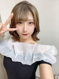 プロフィール写真2・かなこ|Bar Liz・リズ - 和歌山のガールズバー