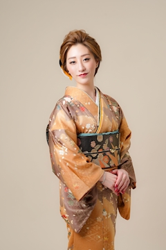 プロフィール写真20・柴原 みのりママ|昇・ノボル - 北新地のラウンジ/クラブ