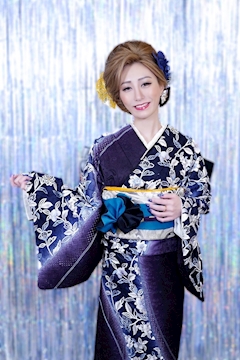プロフィール写真7・柴原 みのりママ|昇・ノボル - 北新地のラウンジ/クラブ