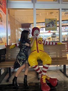 プロフィール写真6・まい｜フェスティバル なんば本店 - ミナミのガールズバー